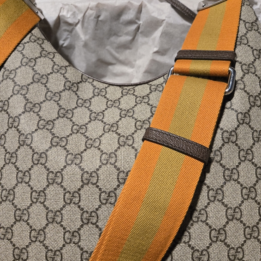 Gucci medium attache